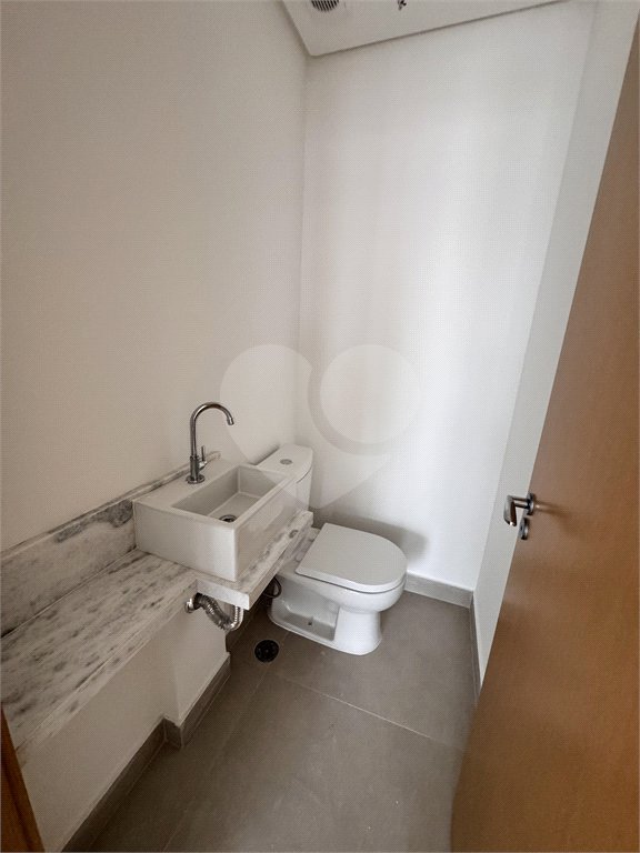 Apartamento à venda com 3 quartos, sendo 1 suíte, em Cidade Mãe do Céu, São Paulo, SP