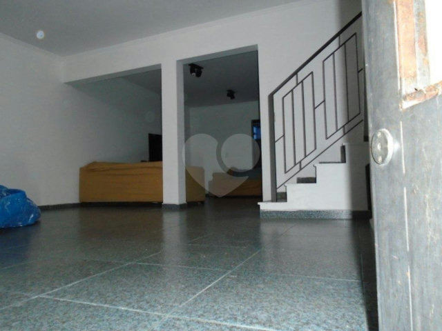 Sobrado à venda com 4 quartos, sendo 2 suítes,  em Santana, São Paulo, SP