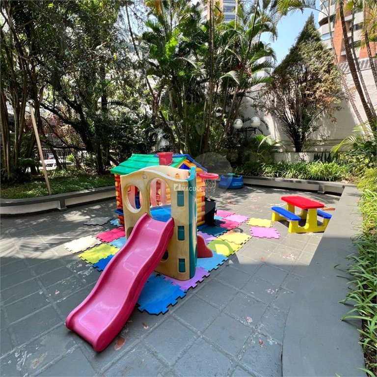 Apartamento à venda com 2 quartos em Indianópolis, São Paulo, SP