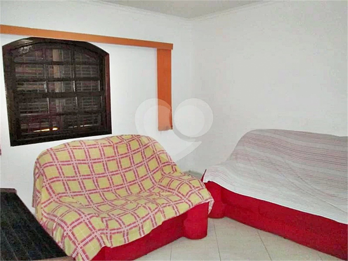 Sobrado à venda com 6 quartos, sendo 4 suítes, em Vila Albertina, São Paulo, SP