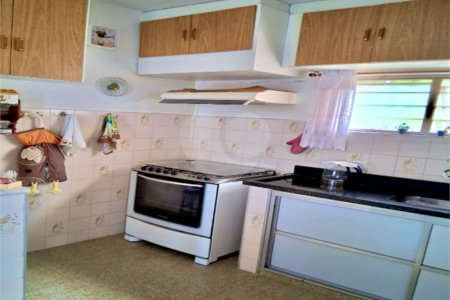 Chácara à venda com 4 quartos, sendo 1 suíte,  em Colinas II, Araçoiaba da Serra, SP