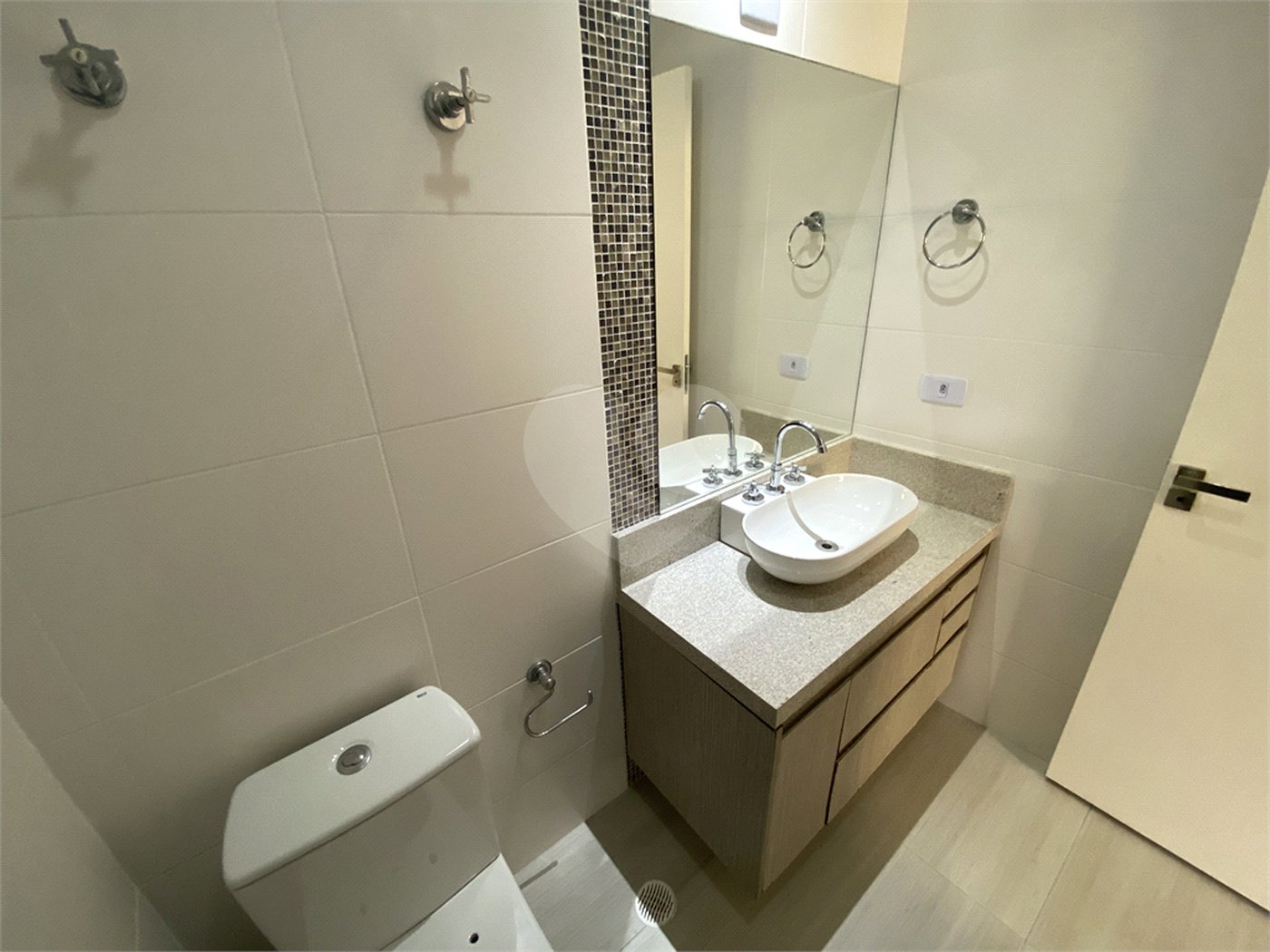 Apartamento à venda com 3 quartos, sendo 1 suíte, em Baeta Neves, São Bernardo do Campo, SP