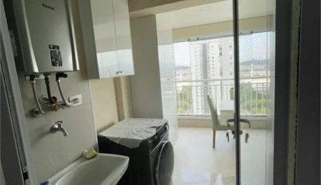Apartamento à venda com 2 quartos, sendo 1 suíte,  em Vila Anastácio, São Paulo, SP