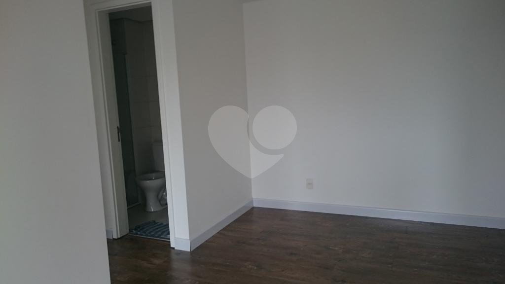 Apartamento à venda com 2 quartos, sendo 1 suíte,  em Liberdade, São Paulo, SP