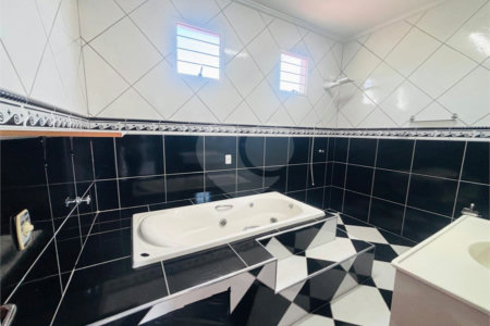 Casa para alugar com 3 quartos, sendo 1 suíte,  em Wanel Ville, Sorocaba, SP
