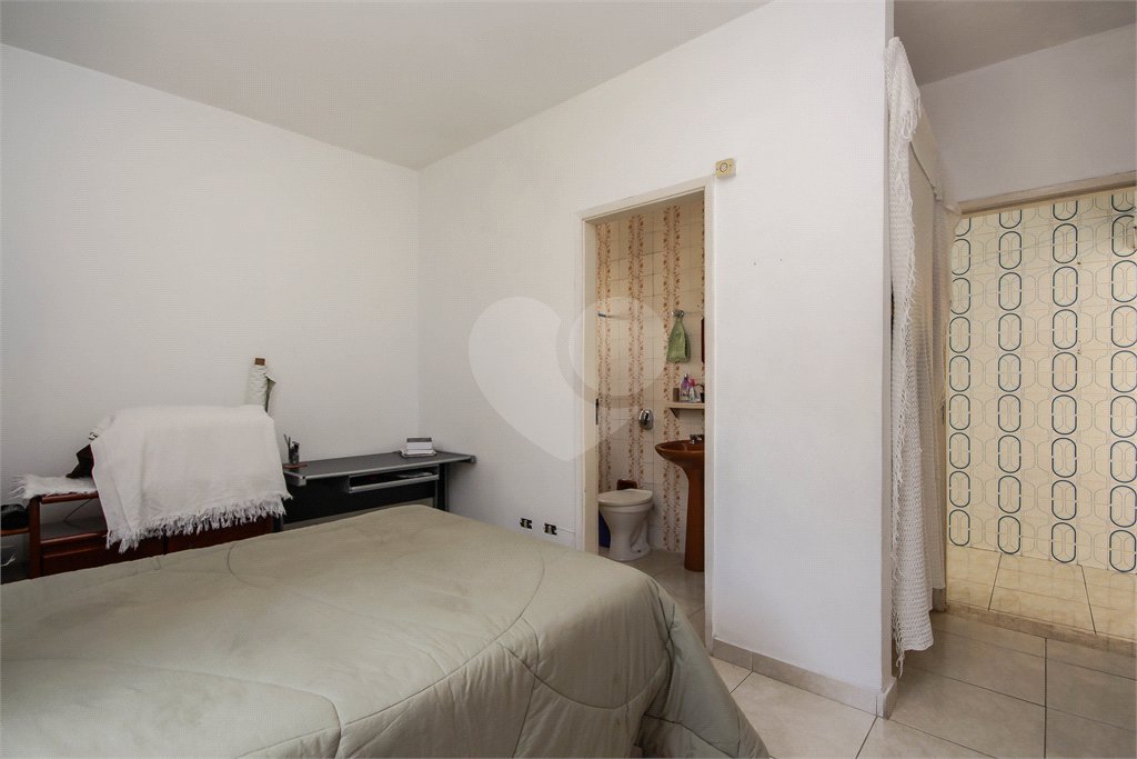 Sobrado à venda com 3 quartos, sendo 2 suítes, em Vila Clarice, São Paulo, SP