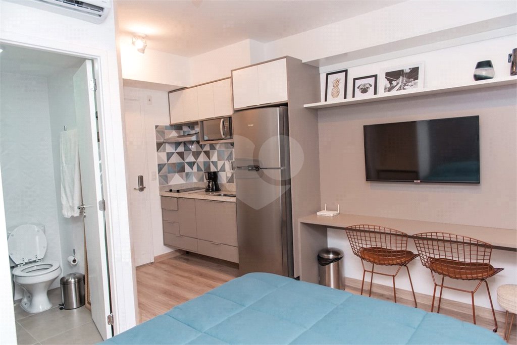 Kitnet à venda com 1 quarto no Centro, São Paulo, SP