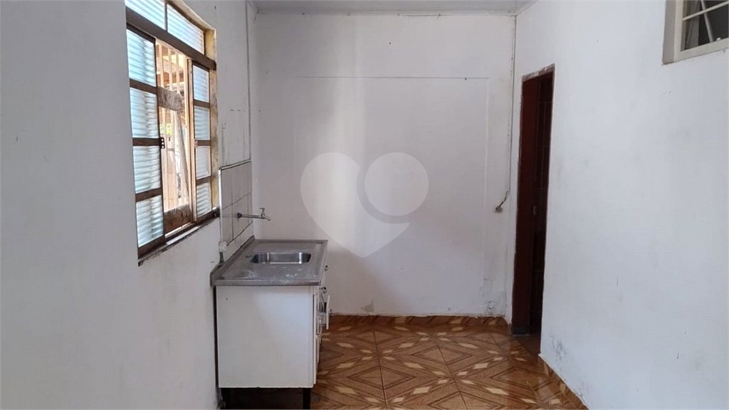 Casa à venda com 6 quartos em Jardim Maricota, Itapetininga, SP
