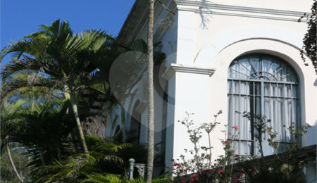 Casa à venda com 5 quartos, sendo 1 suíte,  em Jardim Guedala, São Paulo, SP