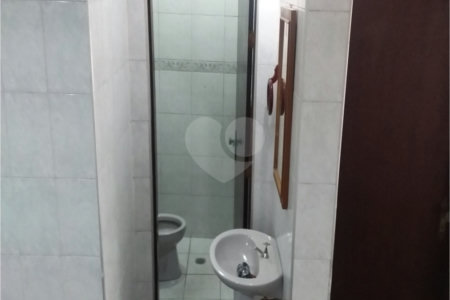 Sobrado à venda com 2 quartos, sendo 1 suíte, em Parque Boturussu, São Paulo, SP
