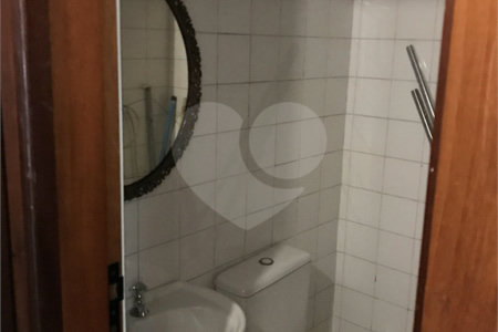 Apartamento à venda com 4 quartos, sendo 1 suíte, em Vila Uberabinha, São Paulo, SP