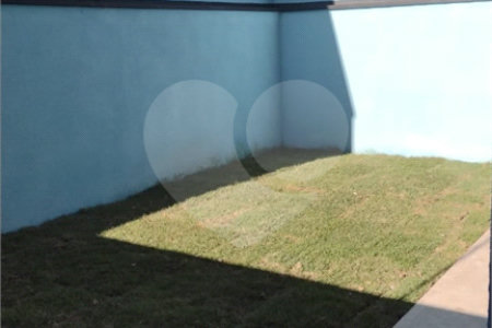 Sobrado à venda com 3 quartos, sendo 1 suíte, em Villa Di Cesar, Mogi das Cruzes, SP
