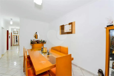 Casa à venda com 3 quartos, sendo 1 suíte,  em Jardim Aida, Guarulhos, SP
