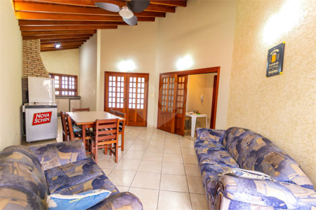 Casa à venda com 4 quartos, sendo 2 suítes, em Parque Residencial Presidente Médici, Itu, SP