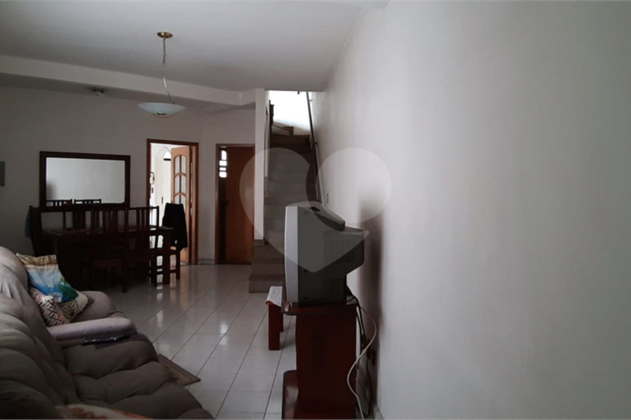Sobrado à venda com 3 quartos, sendo 1 suíte, em Jardim Virginia Bianca, São Paulo, SP