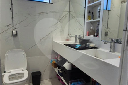 Casa à venda com 3 quartos em Vila Oliveira, Mogi das Cruzes, SP