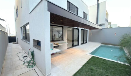 Casa à venda com 4 suítes no condomínio : Villa D Aquila, Piracicaba - SP