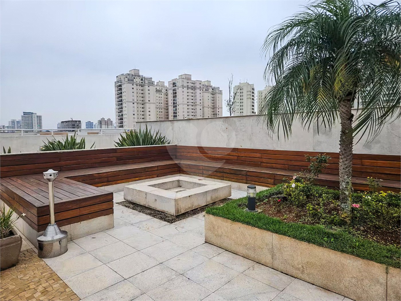 Na Mooca á venda Apartamento / Studio com 51m² 1 dormitório e 1 vaga.