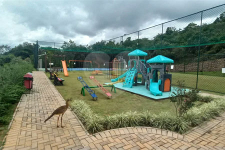 Terreno à venda no condomínio Jardim Primavera, Louveira - SP
