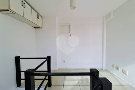 Apartamento à venda com 3 quartos, sendo 1 suíte, em Campo Grande, Rio de Janeiro, RJ