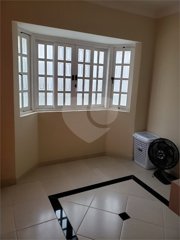 Casa à venda com 6 quartos, sendo 3 suítes, em Alto Ipiranga, Mogi das Cruzes, SP