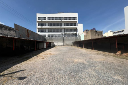 Terreno à venda em Vila Leão, Sorocaba, SP