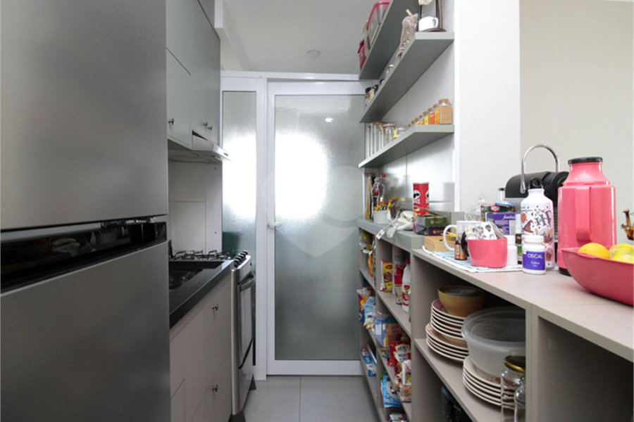 Apartamento à venda com 3 quartos, sendo 1 suíte,  em Jardim Brasil (zona Norte), São Paulo, SP