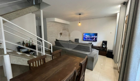 Casa à venda com 3 quartos no condomínio Jd Rebelato, Cotia - SP