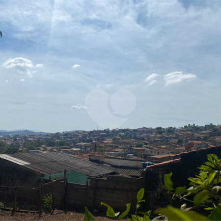 Terreno à venda no Centro, Bom Jesus dos Perdões, SP