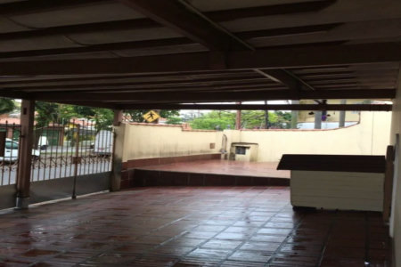 Casa à venda com 3 quartos, sendo 1 suíte, em Jardim Trussardi, São Paulo, SP