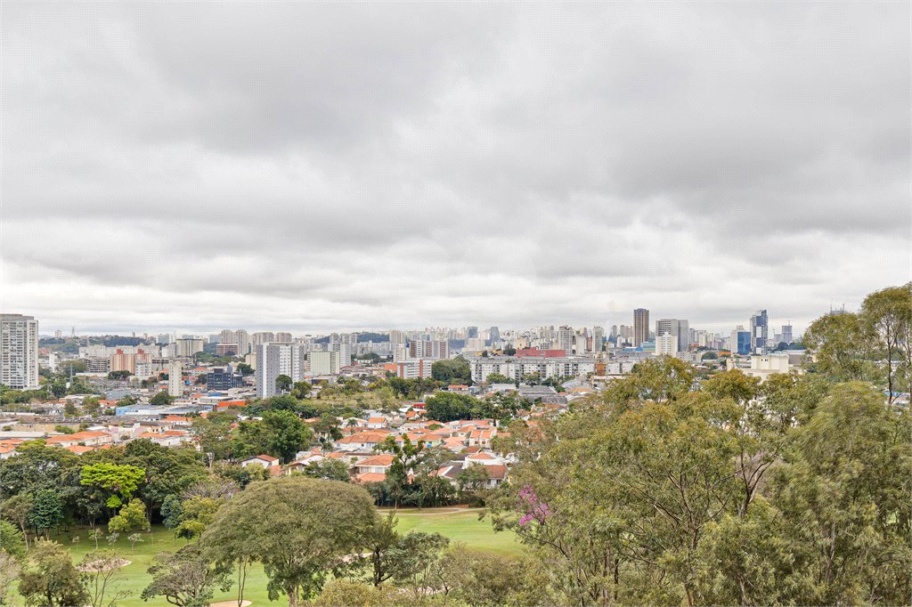 Apartamento à venda com 4 suítes em Jardim Marajoara, São Paulo, SP