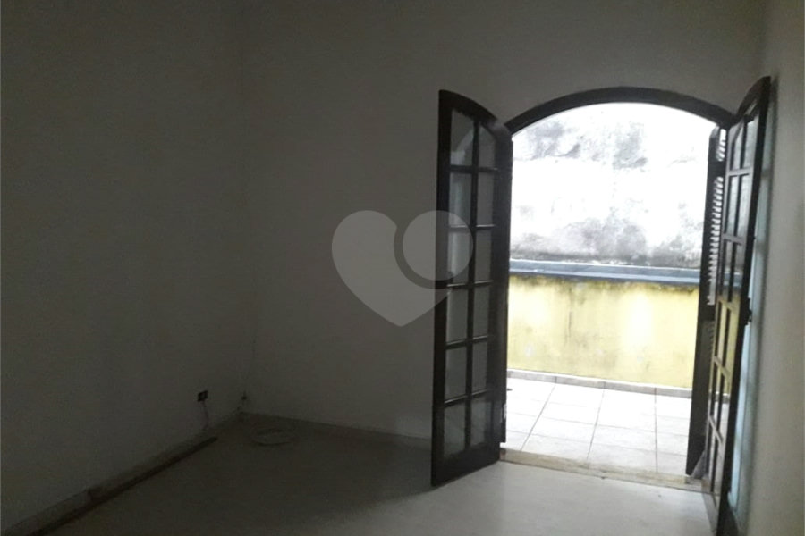Sobrado à venda com 4 quartos, sendo 1 suíte, em Jaçanã, São Paulo, SP