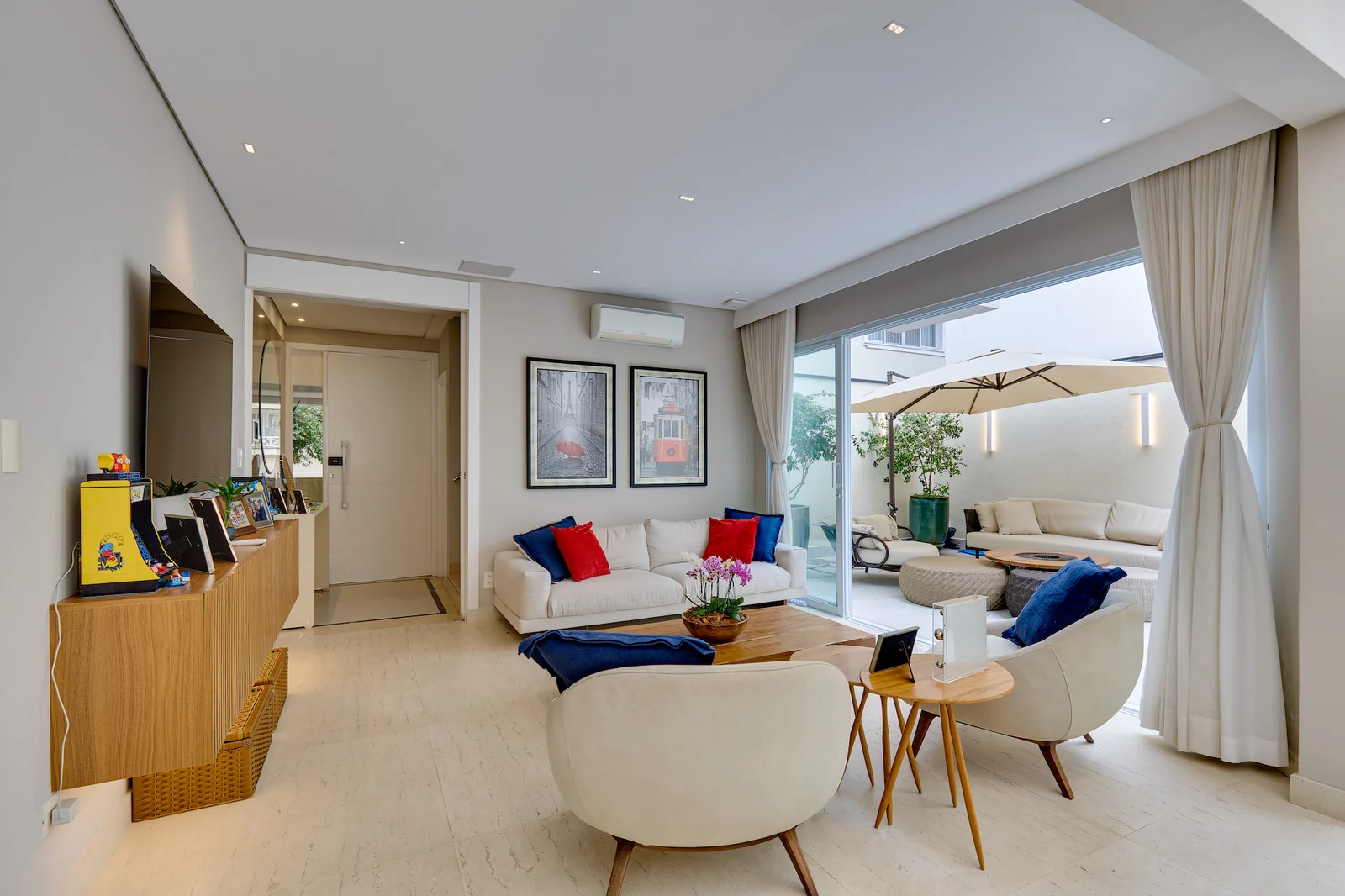 Casa à venda com 4 suítes no condomínio Ville Bosqueé, São Paulo - SP