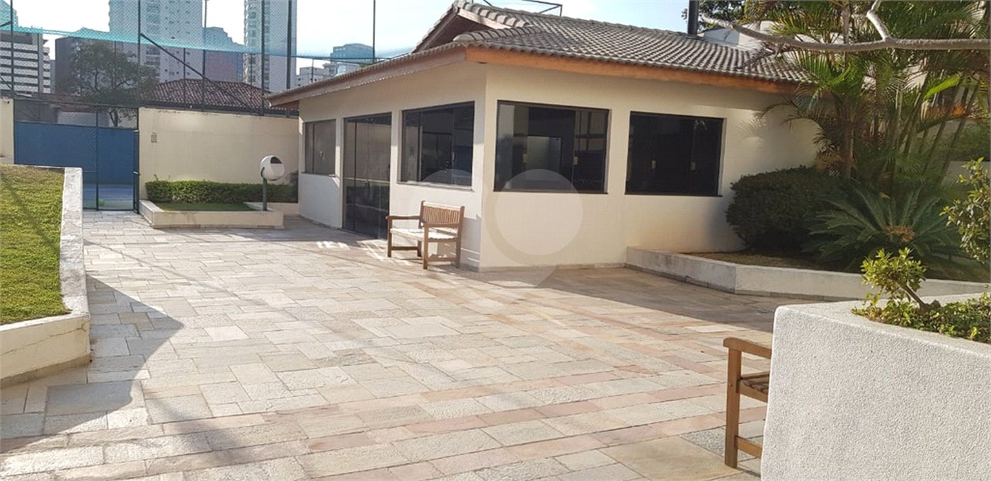 Apartamento à venda com 3 quartos, sendo 1 suíte, em Cidade Monções, São Paulo, SP