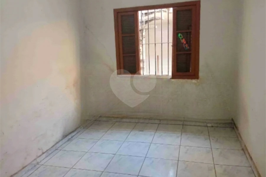 Casa Térrea à venda com 2 quartos em Vila Romero, São Paulo, SP