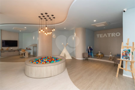 Apartamento à venda com 3 suítes em Campo Belo, São Paulo, SP