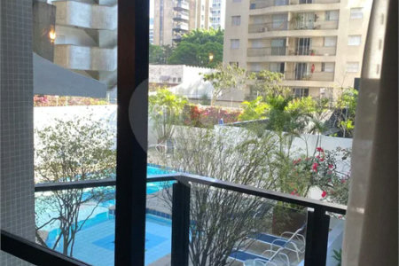 Cobertura à venda com 1 suíte em Moema, São Paulo, SP
