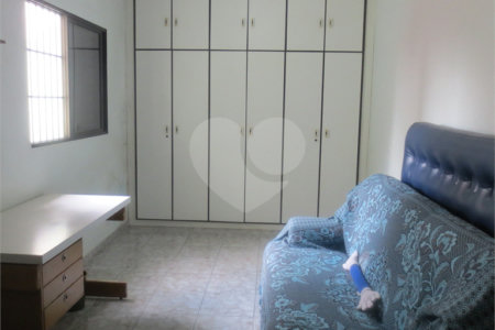 Casa Térrea à venda com 4 quartos, sendo 1 suíte, em Parque Imperial, São Paulo, SP