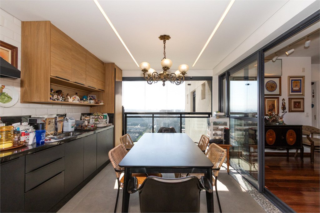 Apartamento à venda com 3 suítes em Vila Leopoldina, São Paulo, SP