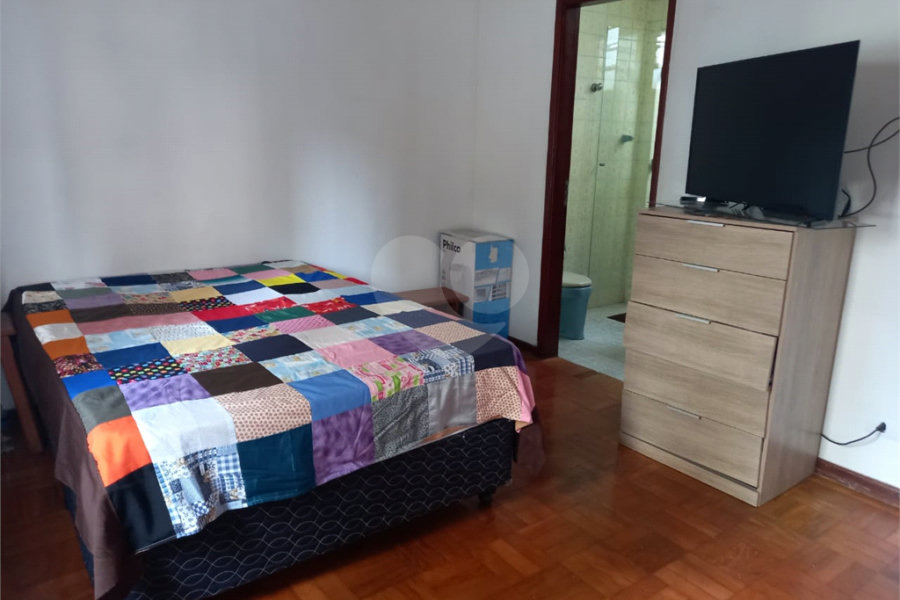 Sobrado à venda com 4 quartos, sendo 1 suíte, em Santana, São Paulo, SP