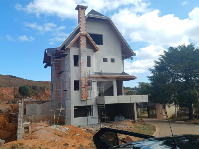Terreno à venda no condomínio Basel Bourg, Campos do Jordão - SP