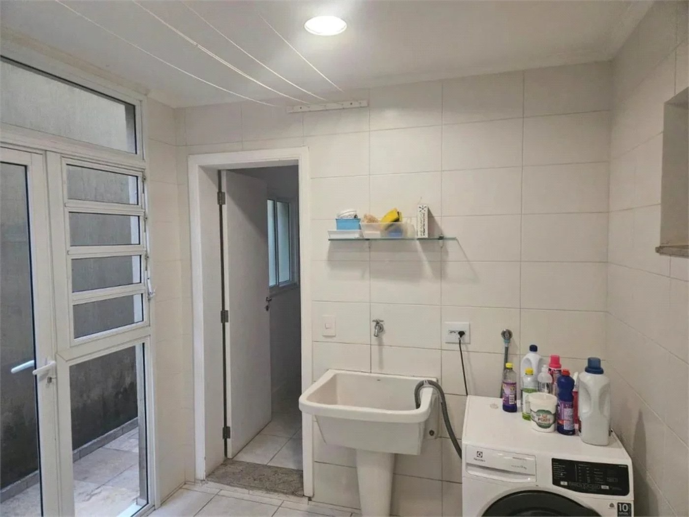 Sobrado à venda com 4 quartos, sendo 2 suítes, em Brooklin Paulista, São Paulo, SP