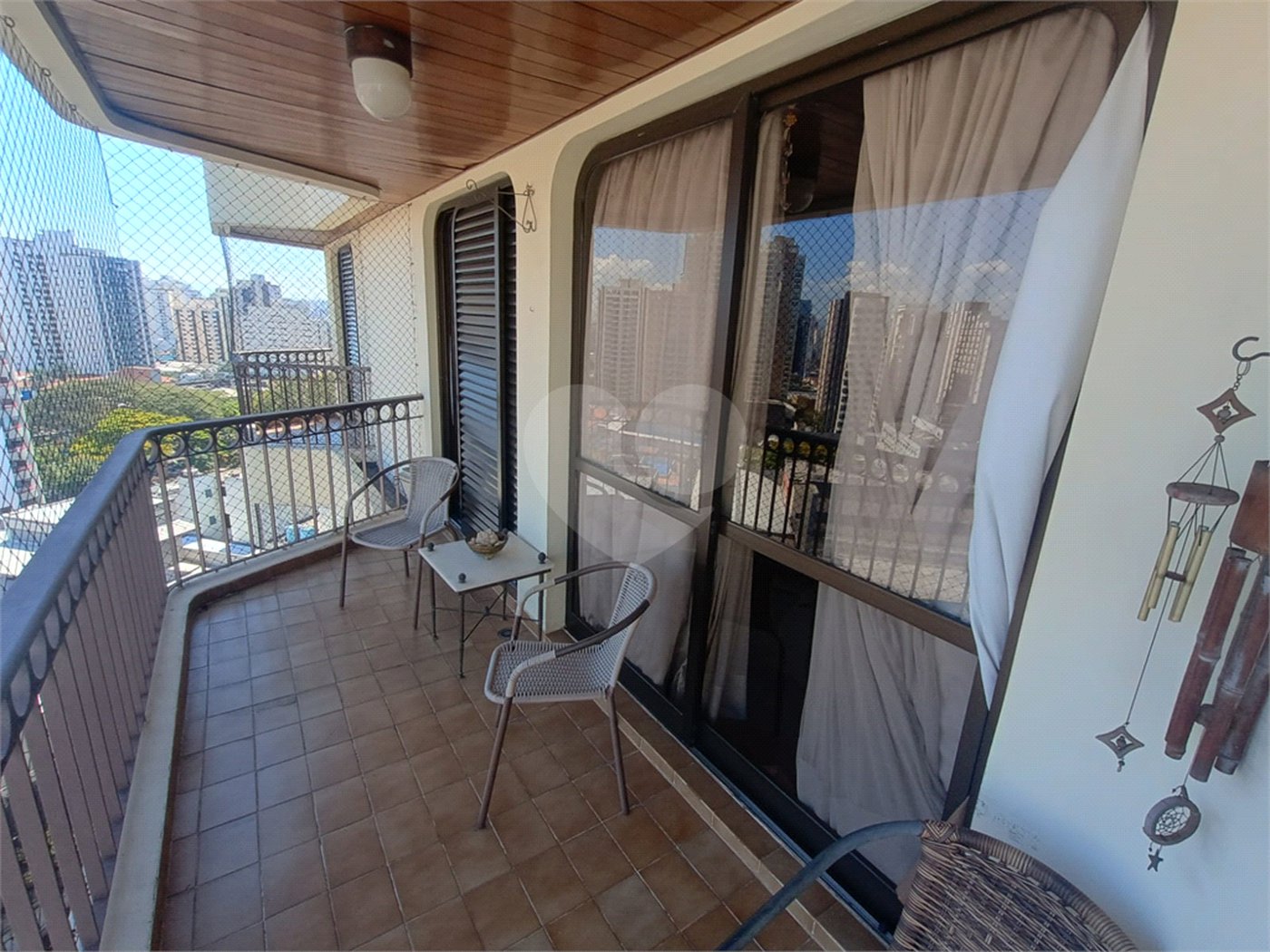Apartamento para alugar com 4 quartos, sendo 3 suítes, em Vila Gomes Cardim, São Paulo, SP