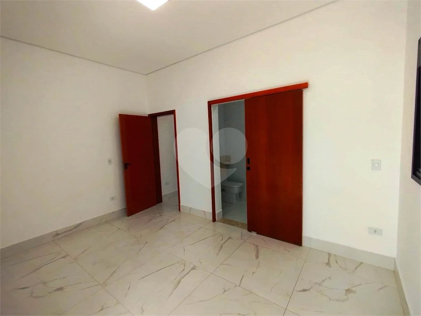 Casa à venda em Condomínio Fechado - Taquaral - Piracicaba/SP.