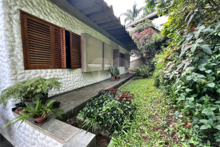 Casa à venda com 3 quartos, sendo 1 suíte, em Jardim Marajoara, São Paulo, SP
