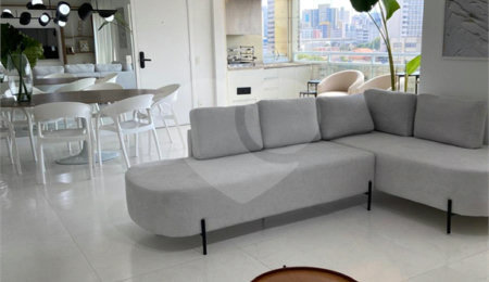 Apartamento à venda com 3 suítes no Centro, Santo André, SP