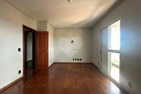 Apartamento 4 suítes Central Park Club