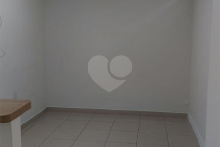 Sala à venda em Água Branca, São Paulo, SP