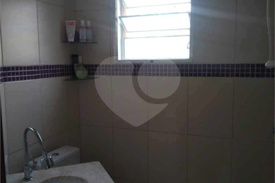 Sobrado à venda com 3 quartos, sendo 1 suíte, em Tremembé, São Paulo, SP