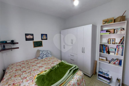 Casa à venda com 2 quartos, sendo 1 suíte, em Vila Barão, Sorocaba, SP